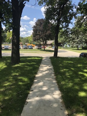 Property grounds - Lake View Home in Spirit Lake (Spirit Lake)