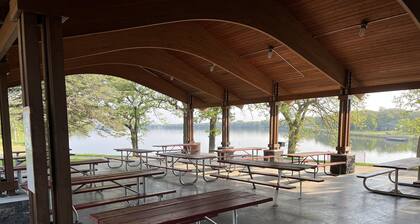 Lake View Home in Spirit Lake