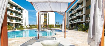 Mana Beach Experience by Carpediem