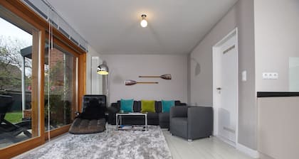 Captain's Lounge - Bungalow XL