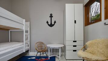 3 chambres, lit parapluie, Wi-Fi gratuit, draps fournis