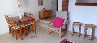 Charming Garden Apartment in Pueblo style resort
