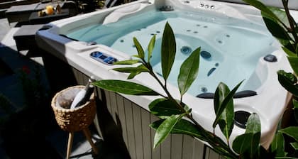 Luxury 9 Bed Manor House Hot Tub Cinema Room Skytv