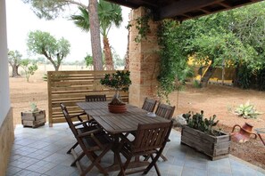 Outdoor dining - Residence Sun Sea (Puglia)