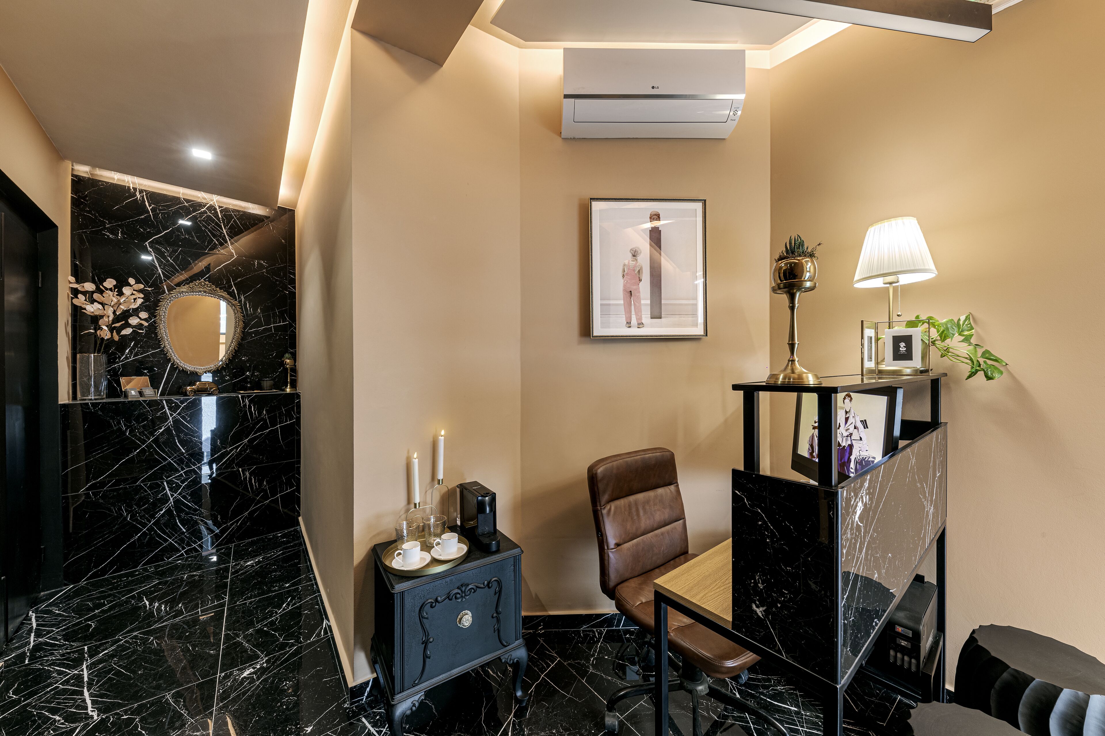 Photo - Clyde Athens by Nin&Bau