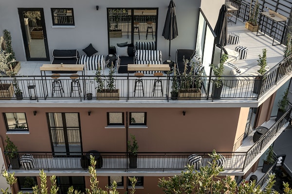 Clyde Athens By Nin&bau - Athens