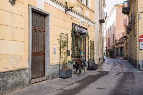 In Biella's Historic Center - Large, Luxurious, Multi-family Design Apartment