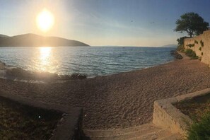 Apartment | Beach - Lovely 15th Century Apartment in Osor (Mali Losinj)