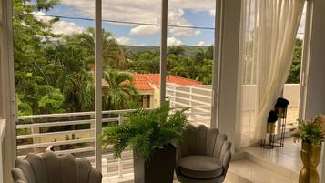 Comfort Apartment | Balcony