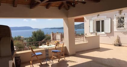 Immaculate 3-bed House in Ermioni