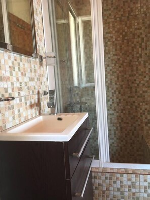 House | Property grounds - Immaculate 3-bed House in Ermioni (Ermionida)