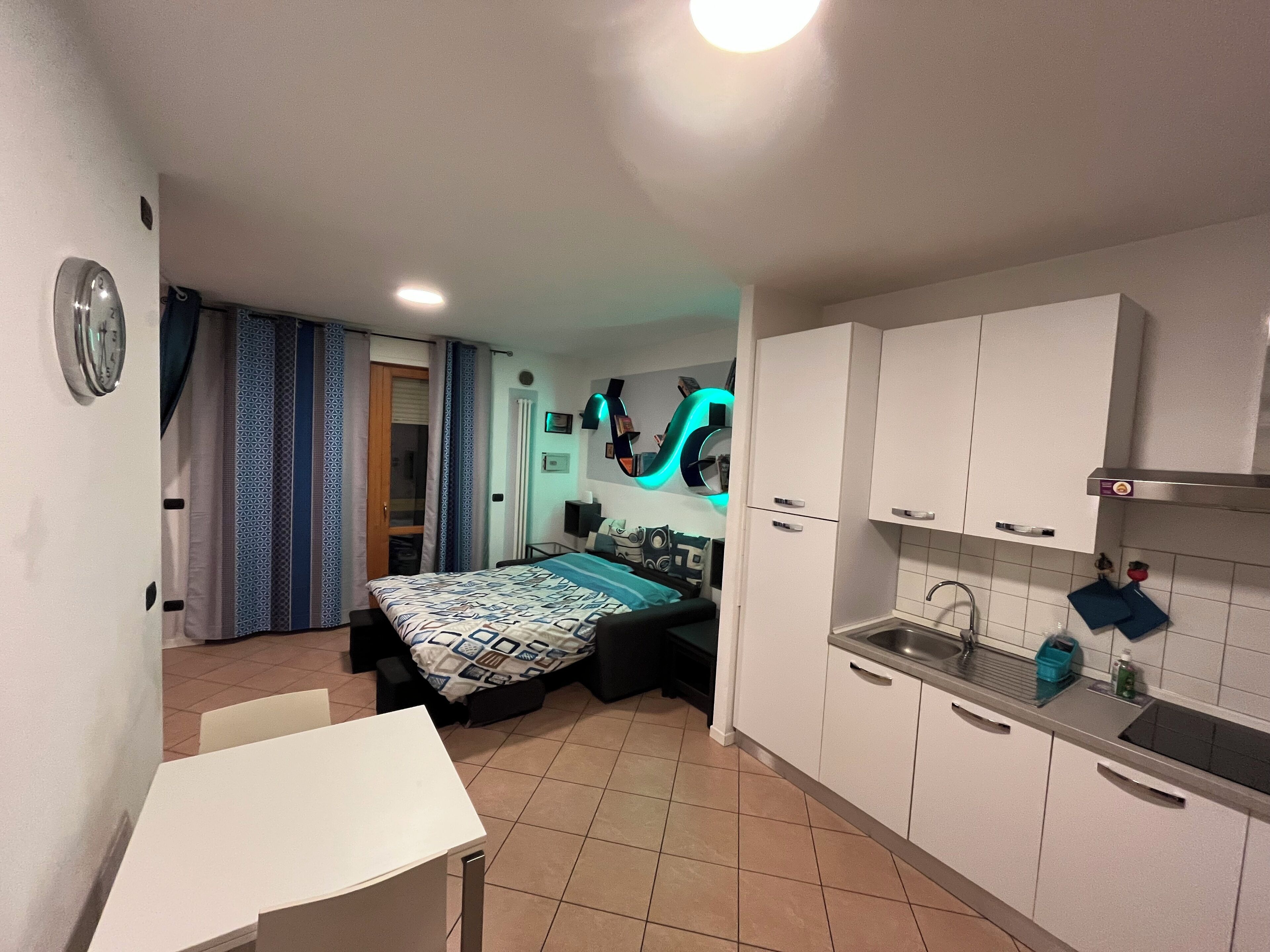 1 多间卧室、熨斗/熨衣板、免费 WiFi、床单