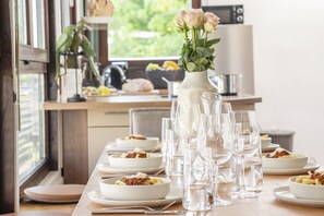 Dining - ※Historisches Stellwerk|Boxspring bed|90sqm|Central※ (Lörrach)