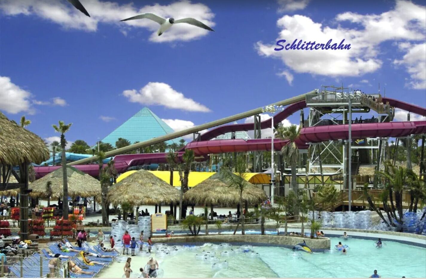 Alberca al aire libre y alberca climatizada