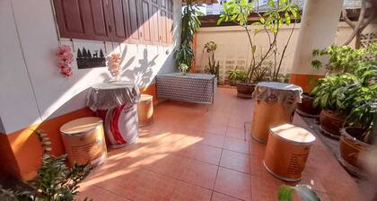 FREE Breakfast 48h+WiFi! Central 30min to airport/Active calm!Long stays/Parking