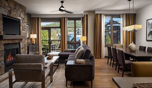 TV, fireplace, DVD player