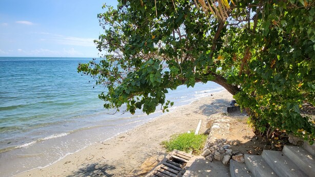 Beach - Balcony Breeze @ Bayfront Villas Portmore (Portmore)