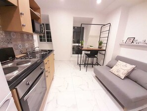 Studio phong cách cổ điển | Khu phòng khách