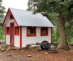 Exterior - History and Romance abound in this restored home & cabin in cozy Evergreen (Evergreen)