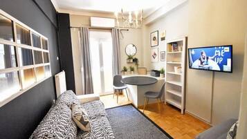 Apartment | 1 bedroom, iron/ironing board, free WiFi, bed sheets
