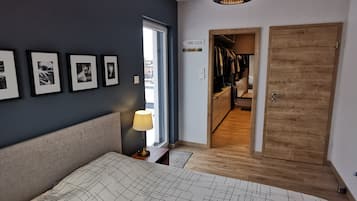 4 Schlafzimmer, Zimmersafe, Bügeleisen/Bügelbrett, kostenloses WLAN