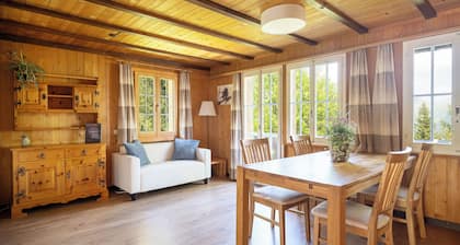 “Chutzestübli”auf Axalp bei Brienz - Heimelige Ferienwohnung mit Balkon