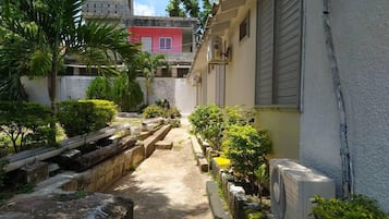 Villa | Exterior