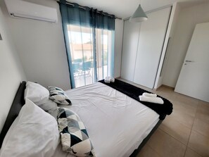 3 chambres, lit parapluie, Wi-Fi gratuit, draps fournis
