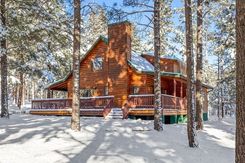 The Ponderosa Cabin S