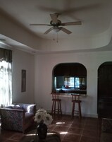 Family Cabin | Living area