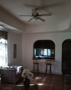 Chalet rustique familial | Aire de séjour