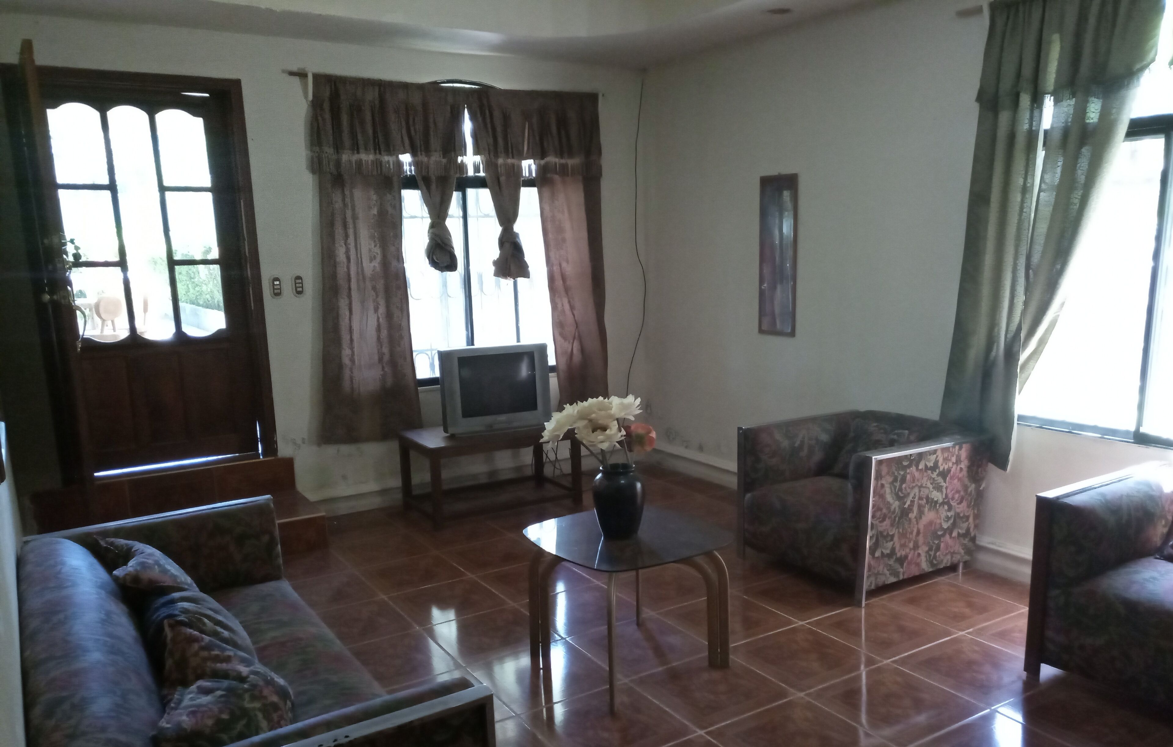 Family Cabin | Living area