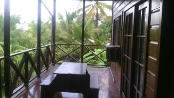 Chambre Simple Confort | Terrasse/Patio