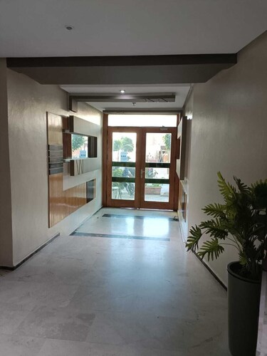 Chaleureux Appartement à 1 min à Pied de la Mosquée Hassan II