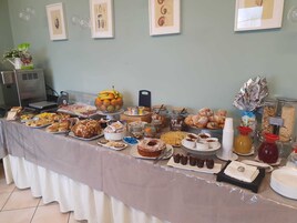 Desayuno estilo bufé