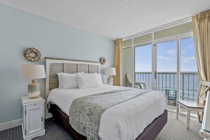 2 bedrooms, desk, travel crib, free WiFi