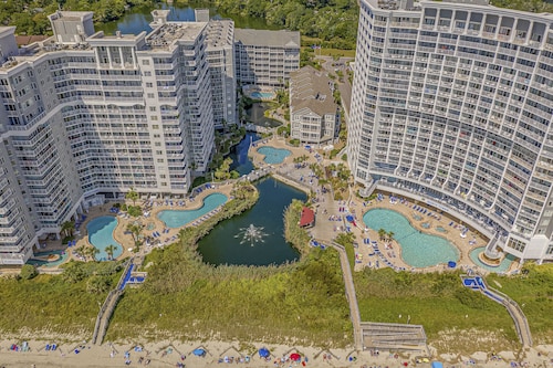 Expansive Balcony in Oceanfront Condo