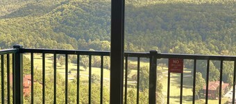 Amazing View!!  Indoor Pool, Hot Tub, and Sauna