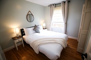 5 chambres, bureau, fer et planche à repasser, Wi-Fi