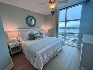 4 chambres, fer et planche à repasser, Wi-Fi gratuit, draps fournis