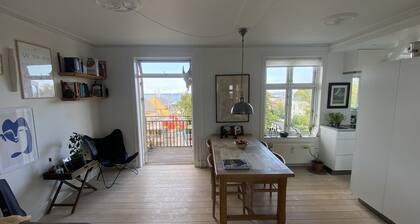 Wake up to sea view and sunrise