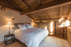 4 chambres, fer et planche à repasser, Wi-Fi gratuit, draps fournis