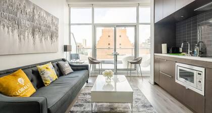 GLOBALSTAY. Gorgeous 1BR Apartment w Balcony