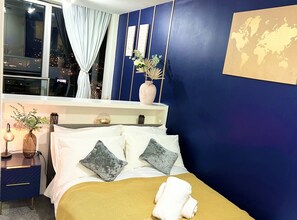 1 camera, ferro/asse da stiro, Wi-Fi, lenzuola