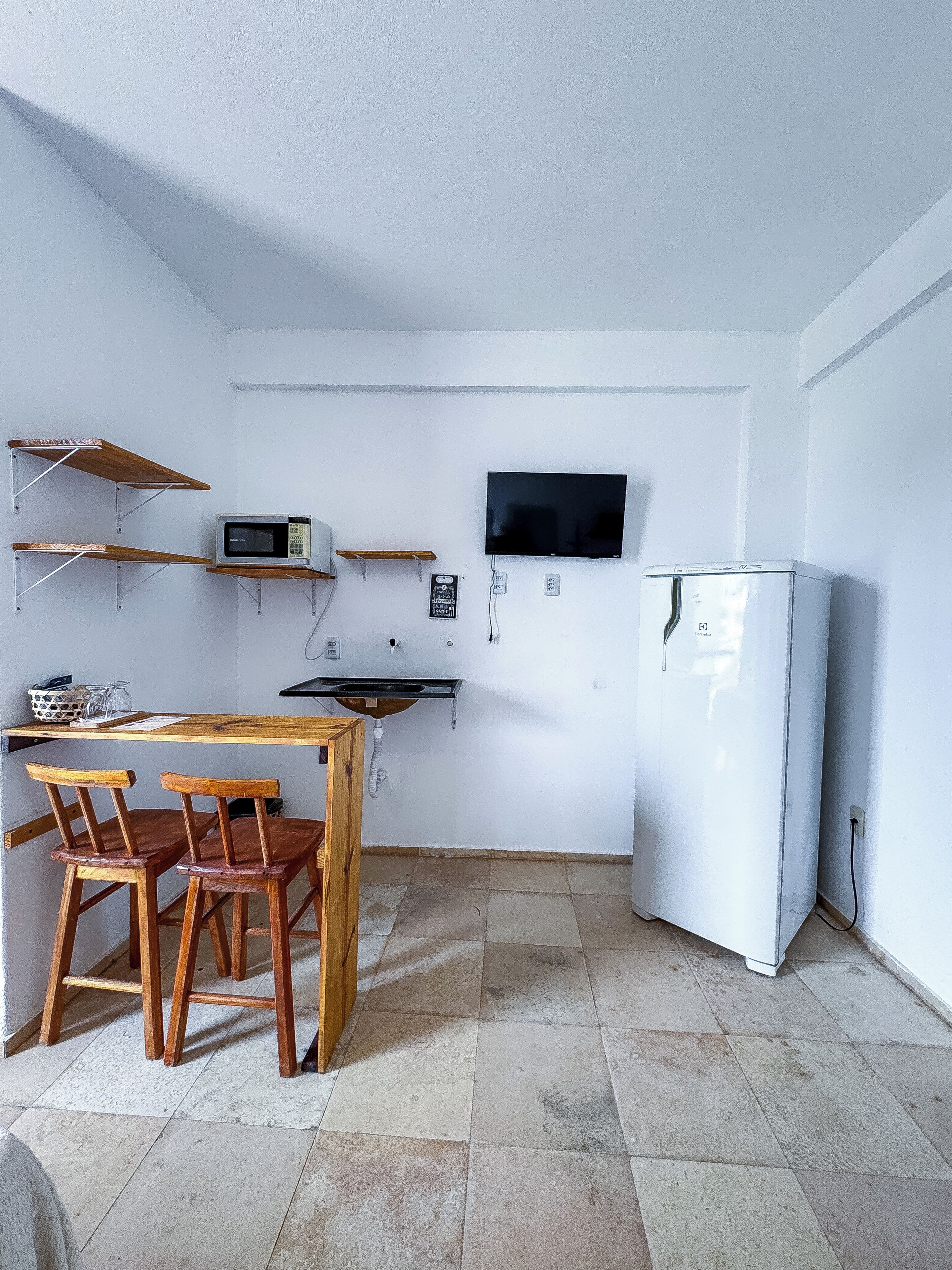 Minibar, free WiFi