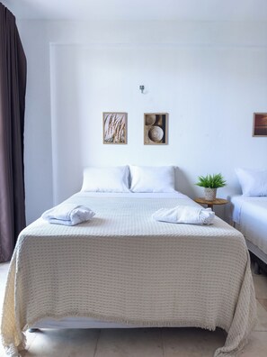Comfort Triple Room, Beach View | Minibar, free WiFi - Pousada Mahalô (Cruz)