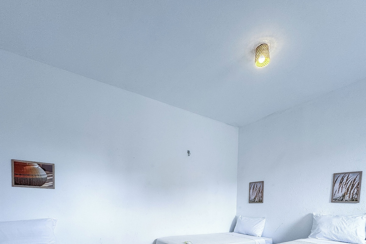 Family Quadruple Room, Beach View | Minibar, free WiFi