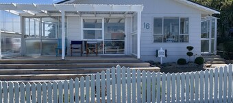 A Cosy Beach Cottage Charmer