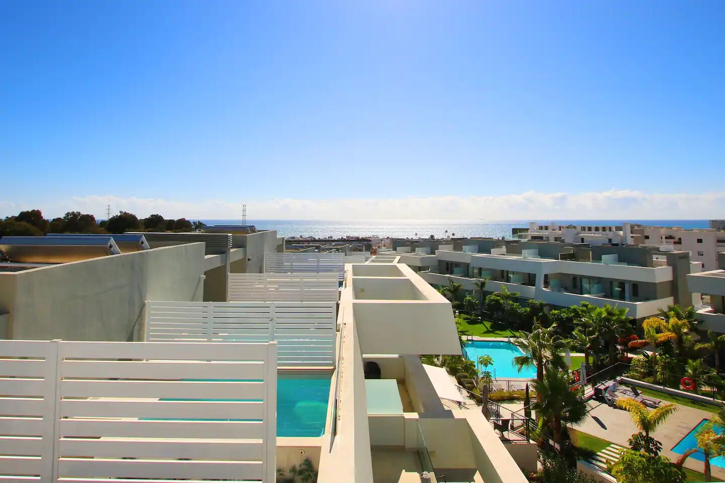 Ulkouima-allas, lämmitetty uima-allas