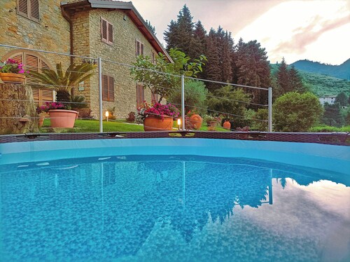 VILLA CAMELIA TUSCANY villa with pool surrounded by olive trees - wonderful view